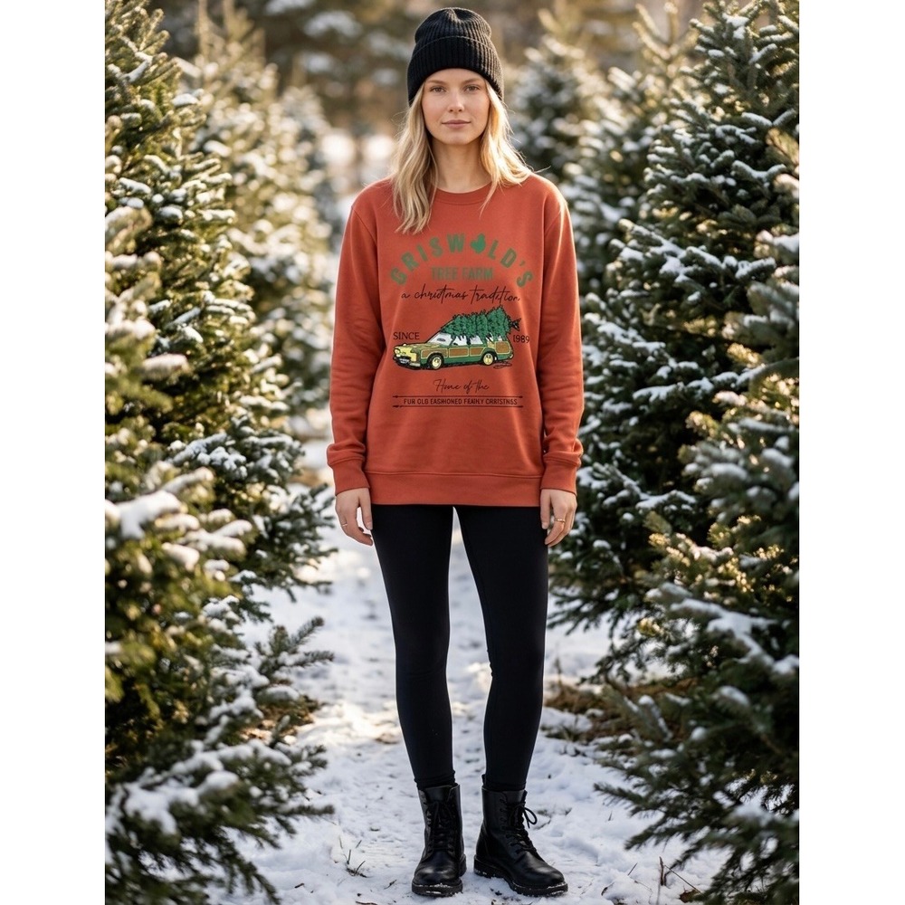 NEW Griswold Tree Farm Christmas Vacation Graphic Sweatshirt Size Medium Holiday